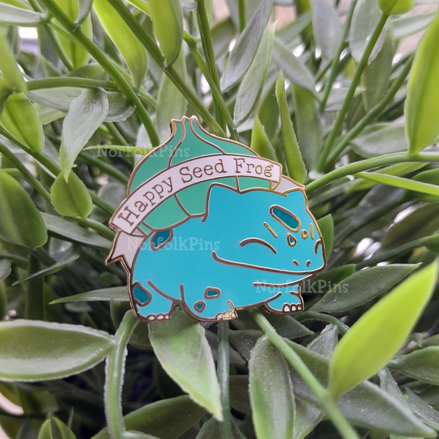 Bulbasaur Happy Seed Frog // Pokemon Enamel Pin